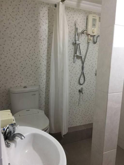 Banda Aceh Batoh Homestay - Private - Fits Up To 8 Persons Exterior foto